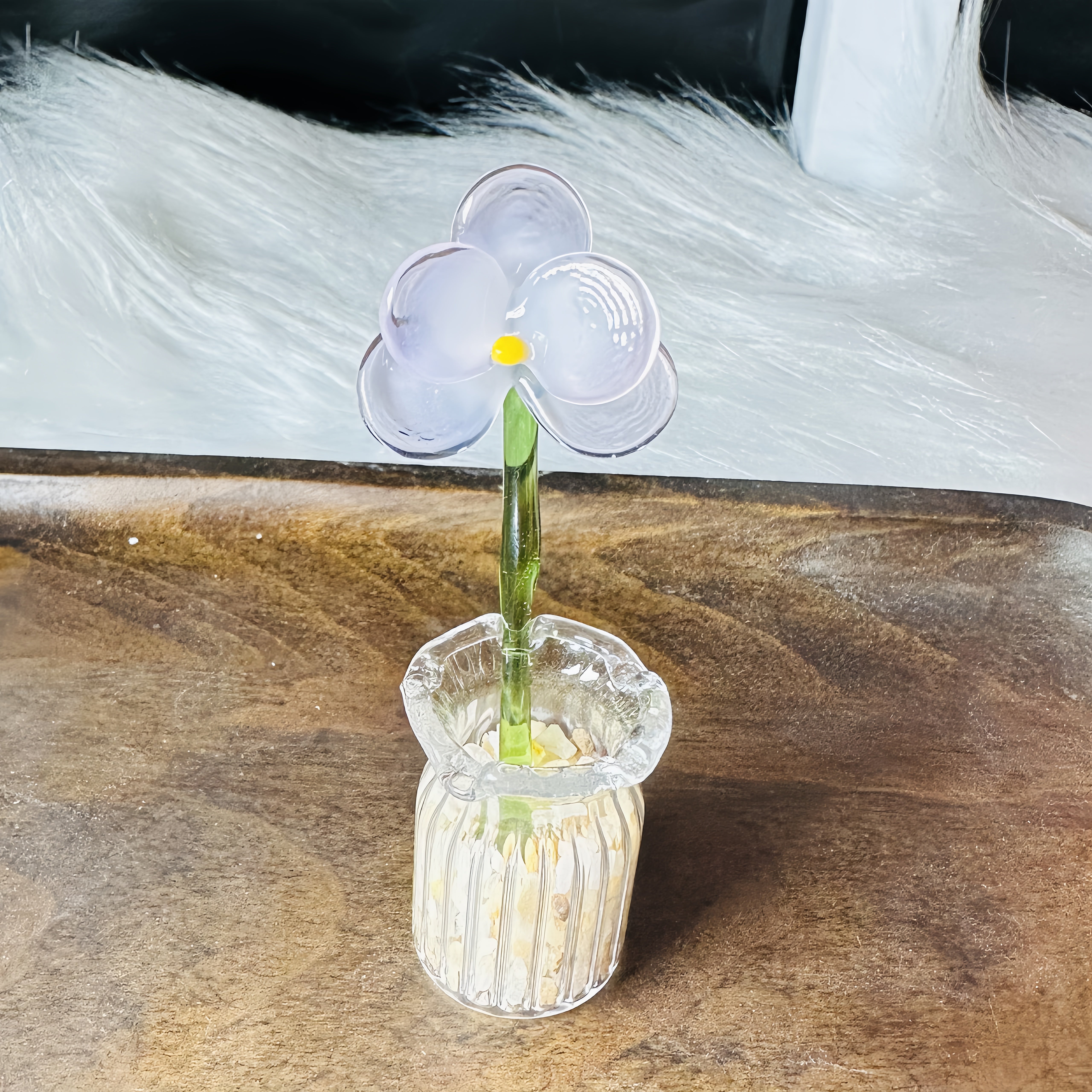 Mini Glass Flower Bouquet – Handcrafted Borosilicate Figurine | Tiny Glass Flower Sculpture, Vase Optional | Home Decor Gift for Her & Mom